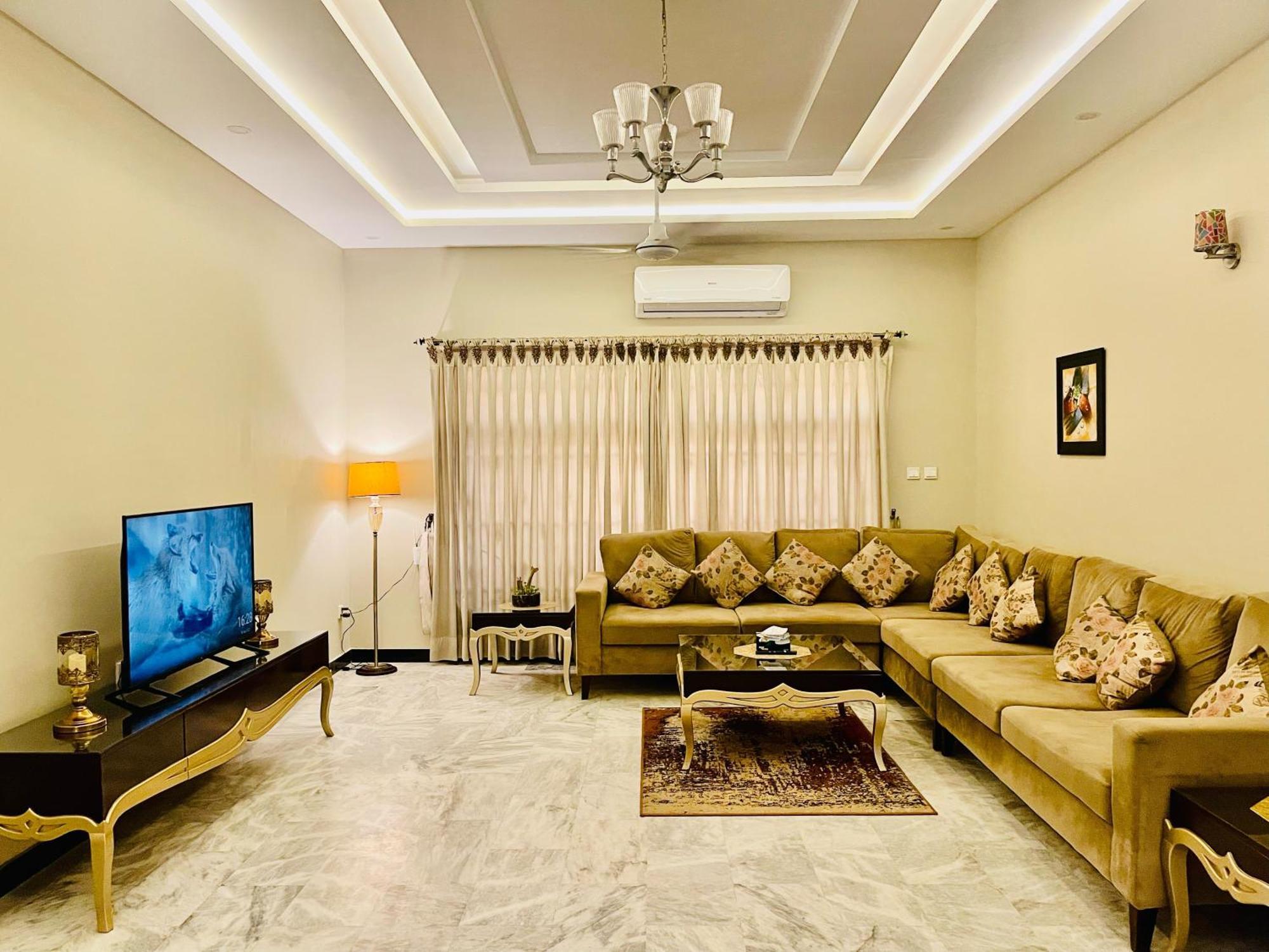Homey Islamabad Exterior photo